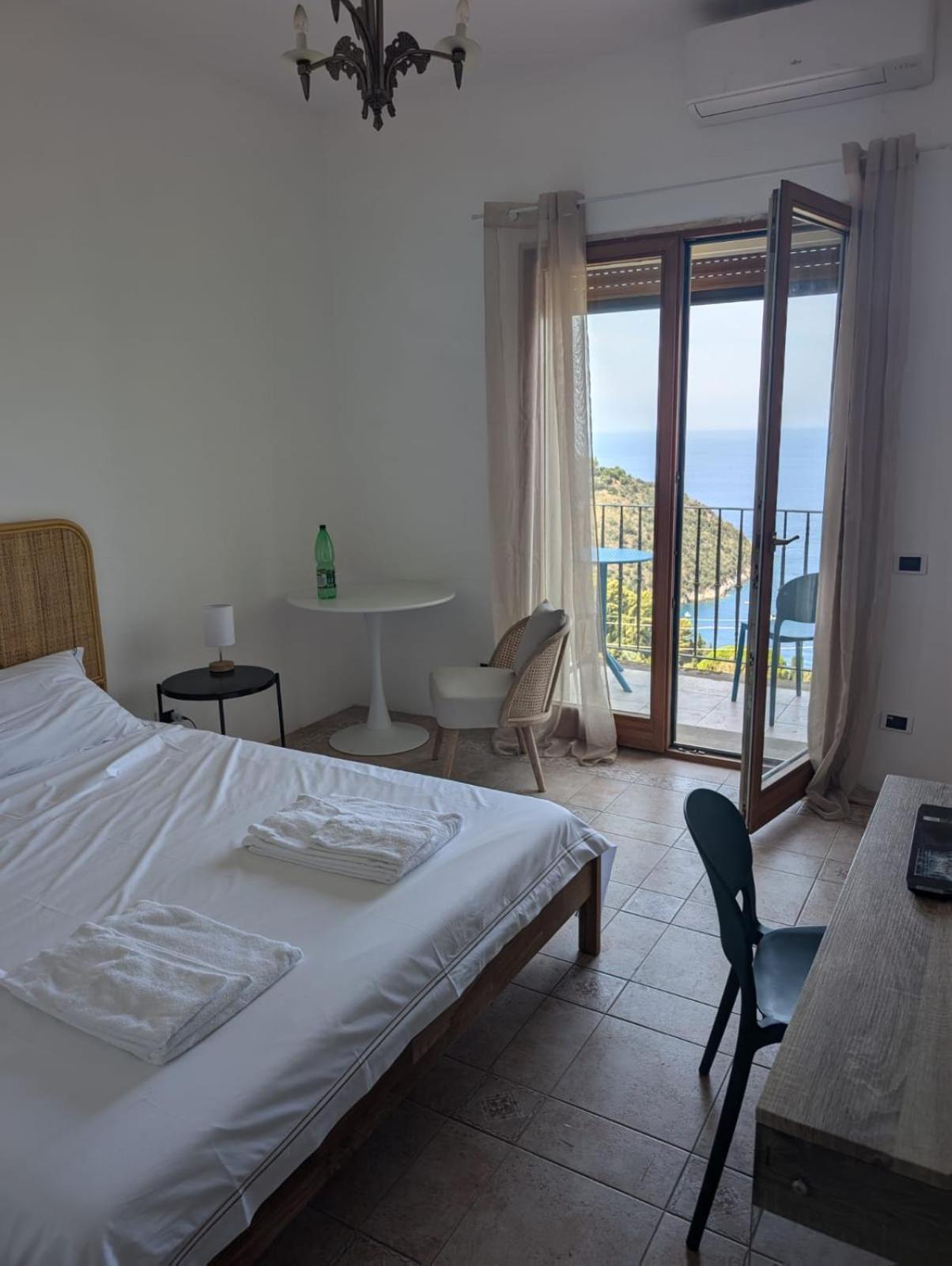 Villa Velta Sea Sunset Porto Santo Stefano  Exterior photo
